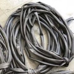 自転車チューブ１本100円！（使用済み/パンクしているので自転車...