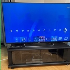 テレビとテレビ台をセットで出品