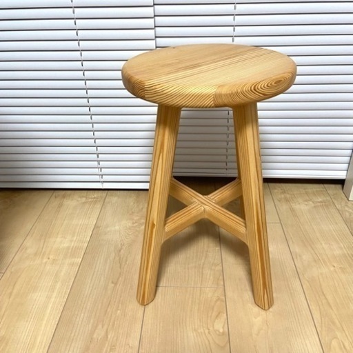 丸型ウッドスツール　木製