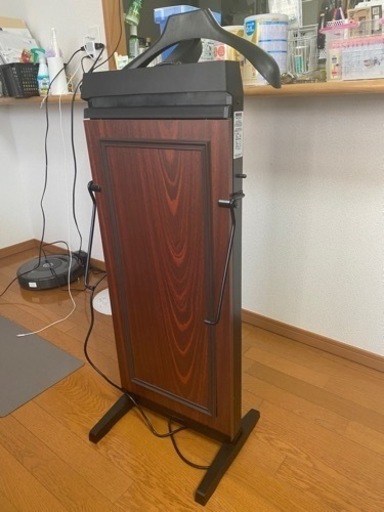 CORBY 4400 ズボンプレッサー