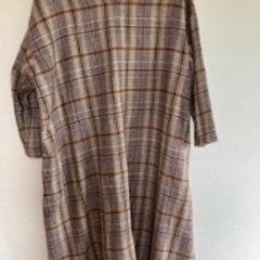 チェックワンピースの画像