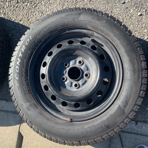 受付予定者決まりましたスタッドレスタイヤ195/65R15