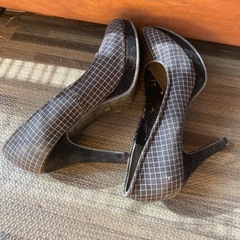厚底パンプス　Mサイズの画像