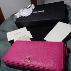☆極美品☆正規品☆希少カラー Chanel カメリア ラウンドフ...