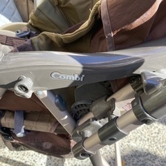 コンビ　ベビーカーの画像