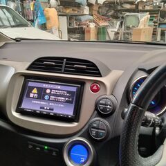 H25/02  車検令和6年2月 人気のフィット  ハイブリッドスマートセレクション 車検令和６年2月　乗って帰れます！不具合無くすこぶる快調です　現状渡しでよければ　３４００００円でお渡しする事も出来ます　の画像