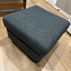ソファー　オットマンの画像