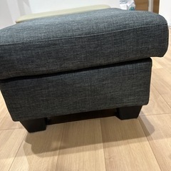 ソファー　オットマンの画像