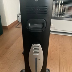 Ｓ型オイルヒーター　黒色の画像