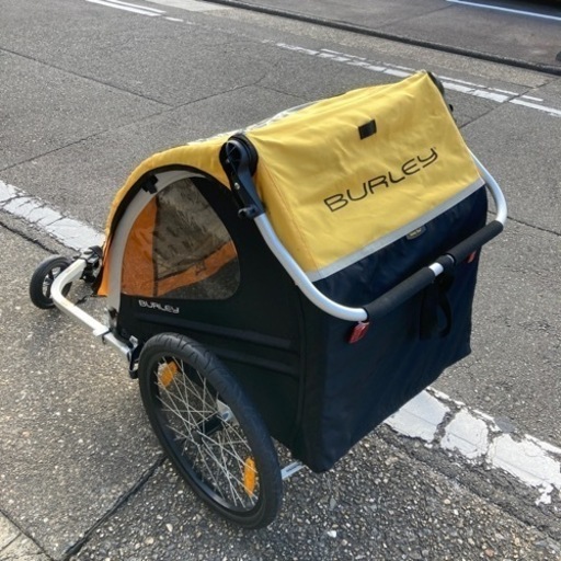 【お取引中】二人乗りチャイルドトレーラー　バーレー　ハニービー