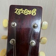 アコースティックギターの画像