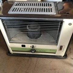 ジャンク品　SANYOのレトロなストーブ