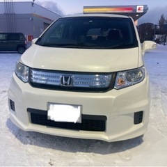 フリードスパイクハイブリッド　ジャストセレクション　車検取り立て...