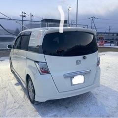 フリードスパイクハイブリッド　ジャストセレクション　車検取り立て　最上級グレード　フル装備　　ミニバン　1box ファミリーカー　電動スライドドアの画像