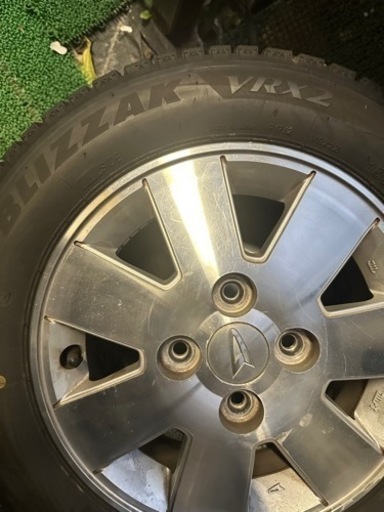 ダイハツ純正ホイール　ブリヂストン　スタッドレス　13インチ