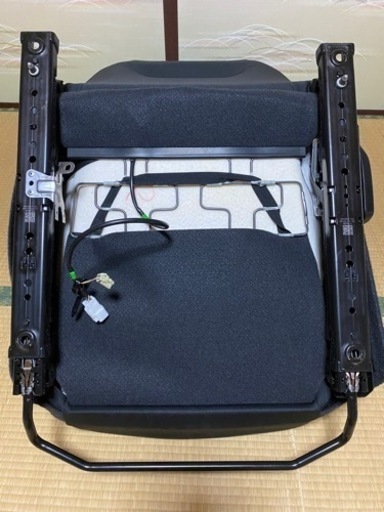 zc33s 純正シート 運転席側 ※値下げ交渉可