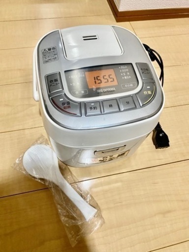 アイリスオーヤマ　炊飯器　2018年製　3合
