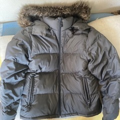 メンズダウンジャケットの画像