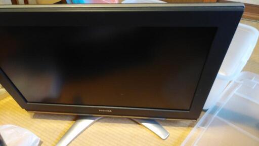 東芝　REGZA　32インチ　美品　終了