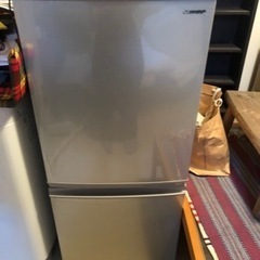 冷蔵庫(SHARP SJ-D14E-S)