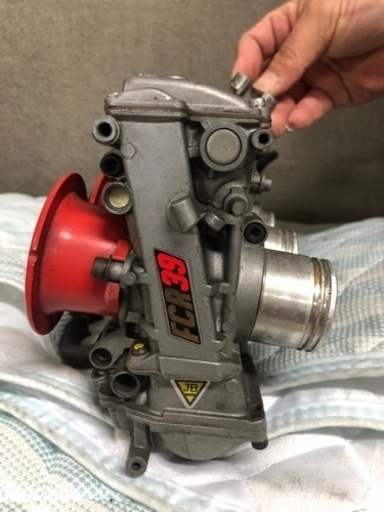 FCR39  ゼファー1100 中古