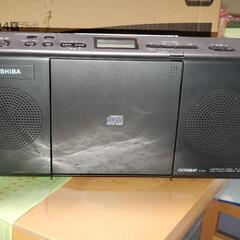 (商談中)TOSHIBAのCDラジオ(TY-C24K)を子供の英...