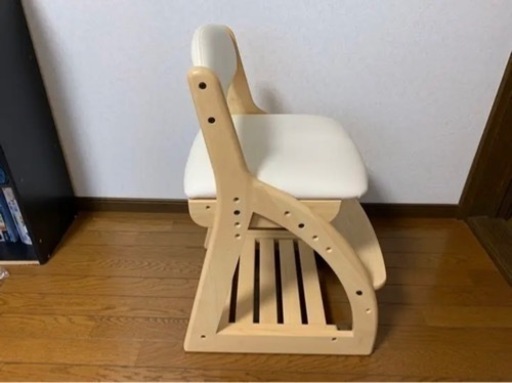コイズミ　学習机用イス