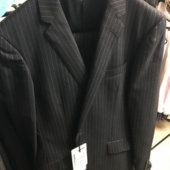 メンズ上下スーツ15着(うち未使用1着)  3,000円の画像