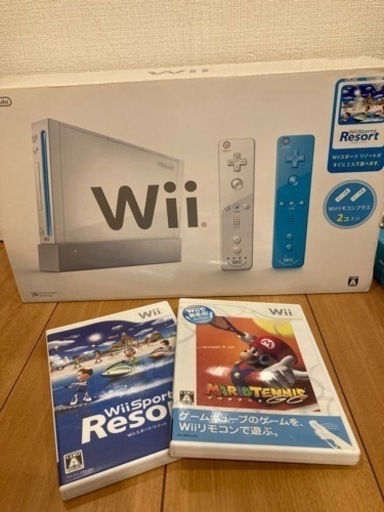 Wii本体 (シロ)リモコンプラス2個、Wiiスポーツリゾート、マリオテニス付き