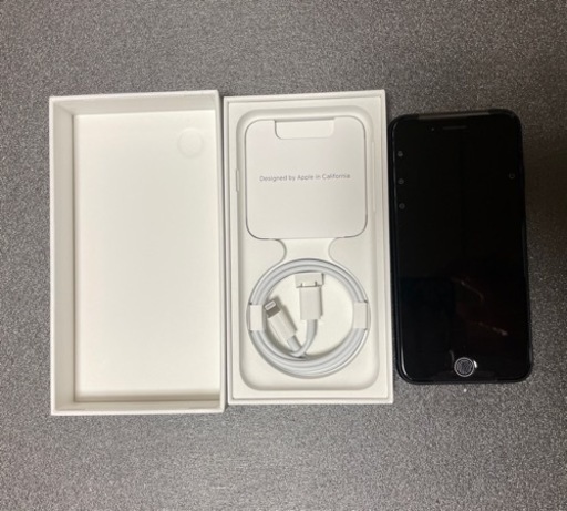 iPhone SE第3世代(SE3)64GB ミッドナイト