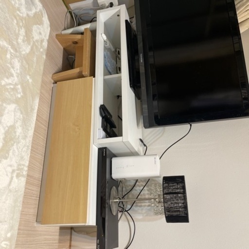 テレビボード