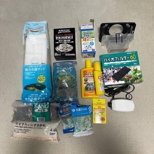 【大セール】熱帯魚(水槽・他諸々用品付き)