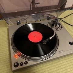 Technics テクニクス SL-1700 ターンテーブル　レコードプレーヤの画像