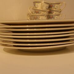 ロイヤルドートン・ROYAL DOULTON JULIET Romance Collectionの画像