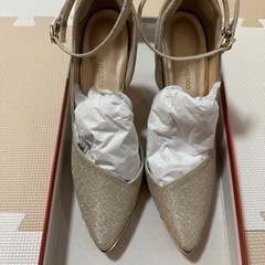 パーティー用にも！パンプス