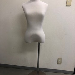 【決定しました】マネキン　トルソー　布地　レディース　中古の画像