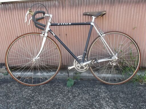 ビチューのアルミロードレーサー　ヴィンテージ　レストア