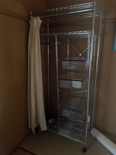 ステンレス　洋服かけ　クローゼット