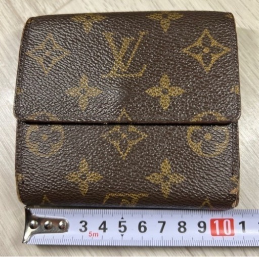 ヴィトン折り畳み財布