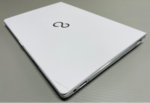 【引取先決定】配送可！　年賀状　新品SSD、i5、タッチパネル液晶、Windows11搭載　FUJITSU製ノートパソコン　フルHD、
