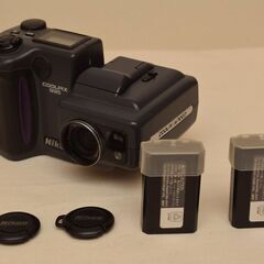NIKON COOLPIX 995 (2001年購入)の画像