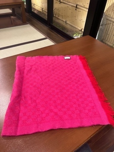 GUCCI  ストール　訳あり