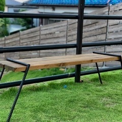 アイアンレッグベンチの画像