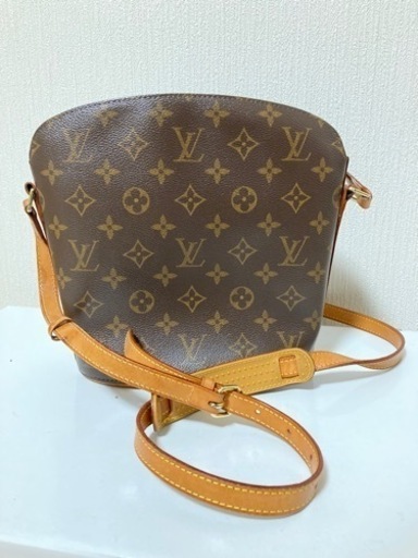 26日まで特別価格　Louis Vuitton ショルダーバッグ　海外購入