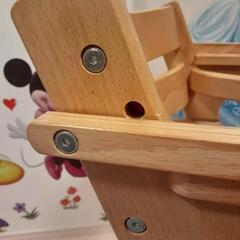 1月4日まで！【無料でお譲りします！】子供用椅子（たためるスマートハイチェア）の画像