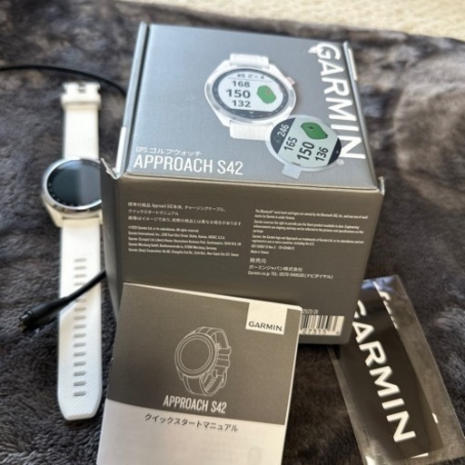 GPS  ゴルフウォッチ　Garmin s42 ホワイト