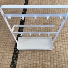 美品　yamazakiキーフックスタンド スマート ホワイト towerの画像
