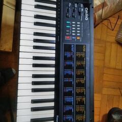 電子ピアノの画像
