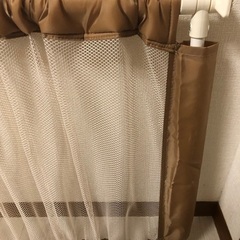 日本育児 ふわふわとおせんぼキッズセーフ Mサイズ(取り付け幅90~140cm)の画像