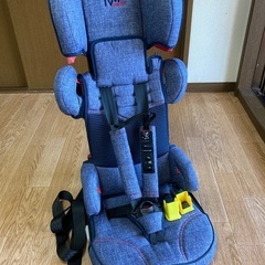 日本育児 コンパクトチャイルドシート トラベルベスト　デニム